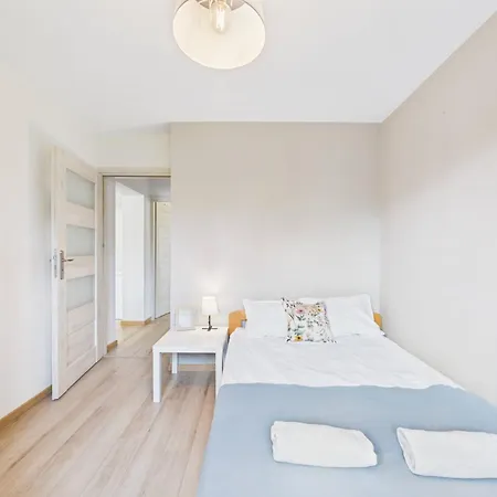 Appartamento Spacious Bruna Near Pole Mokotowskie By Superapart Varsavia